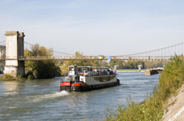 péniches val de rhône